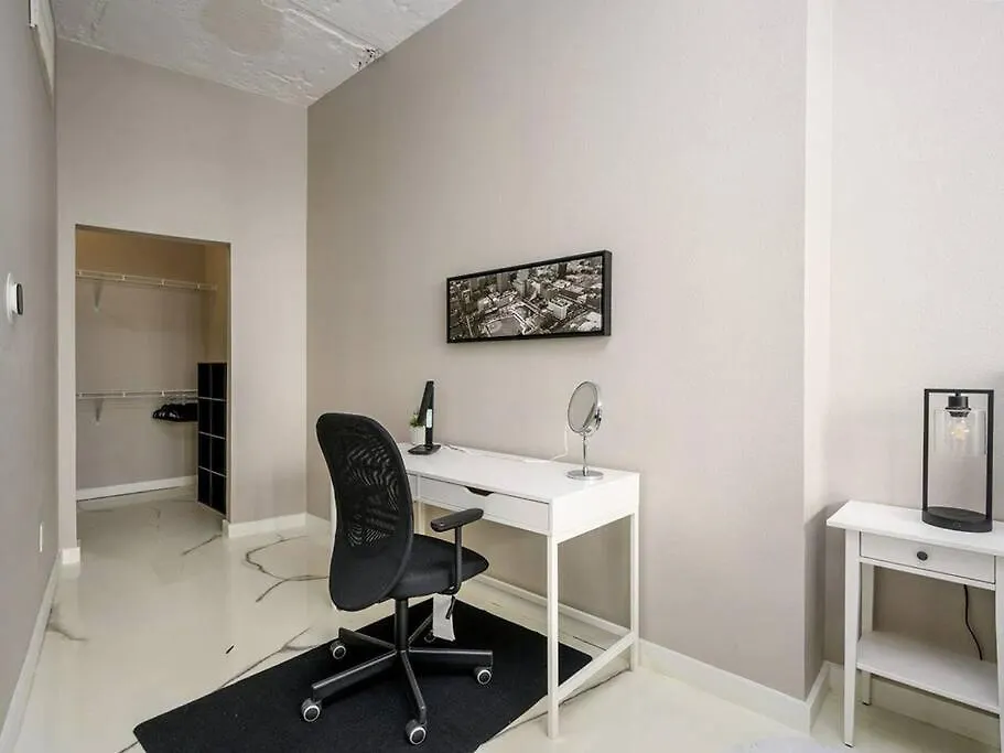 Апартаменты Downtown Memphis Luxury Condo